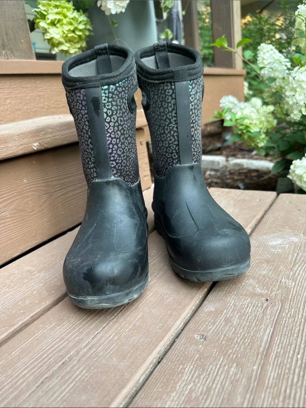 Kids Waterproof Bogs Pull-On Winter Boots - Black with Subtle Leopard Print